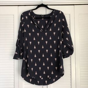 Navy 41 Hawthorn blouse w tulip pattern - size M